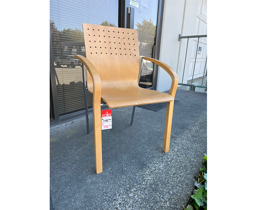 Solid Wood Chair with 4 Legs